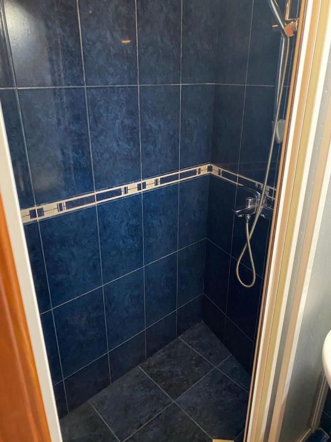 Hotel Pavo Tbilisi Bagian luar foto