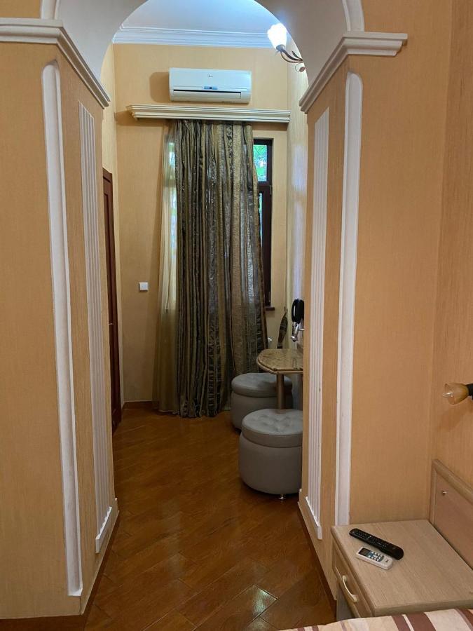 Hotel Pavo Tbilisi Bagian luar foto