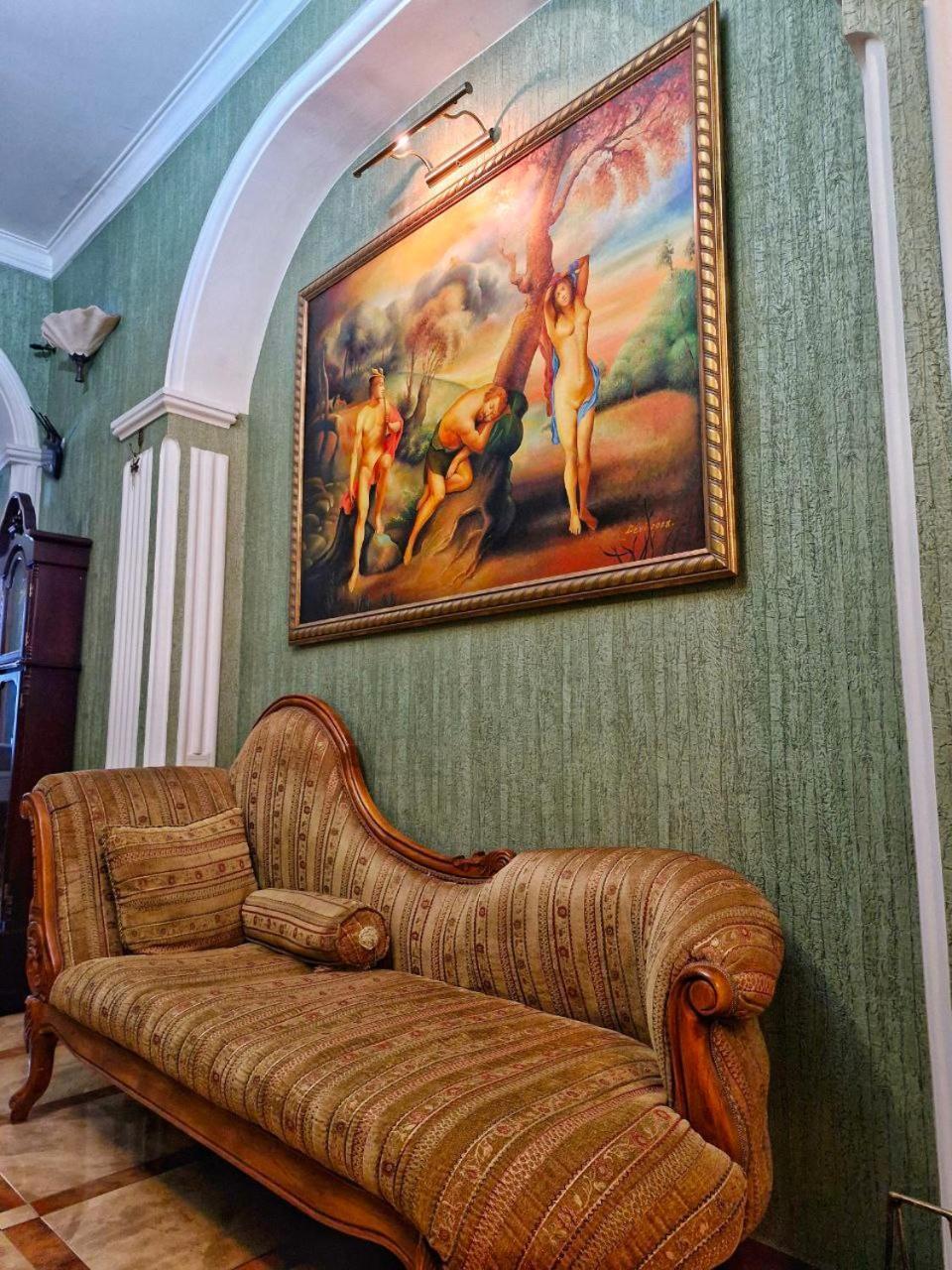 Hotel Pavo Tbilisi Bagian luar foto